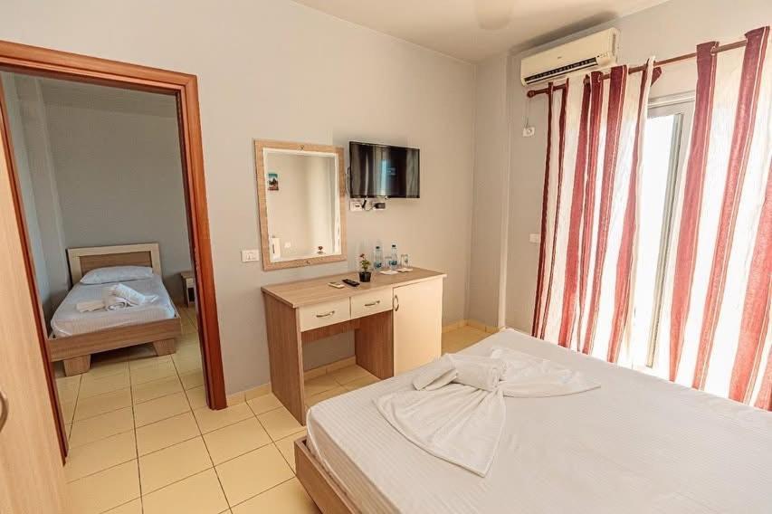 Hotell Fly 3*